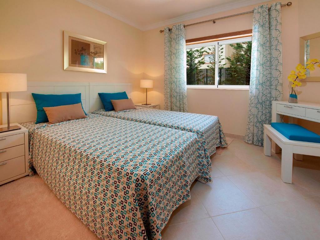 Oasis Parque Country Club Hotel Portimao Bagian luar foto
