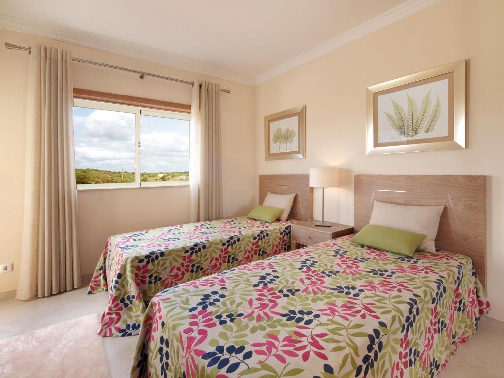 Oasis Parque Country Club Hotel Portimao Ruang foto