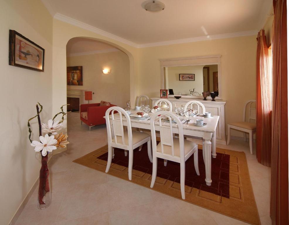 Oasis Parque Country Club Hotel Portimao Ruang foto