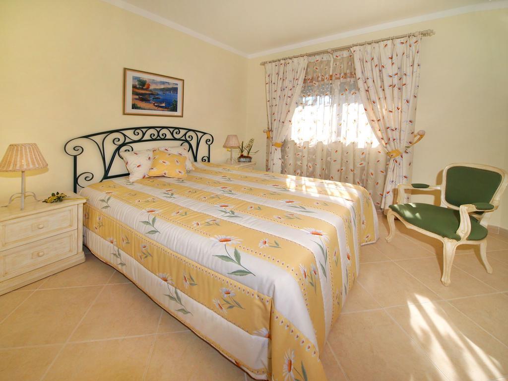 Oasis Parque Country Club Hotel Portimao Bagian luar foto