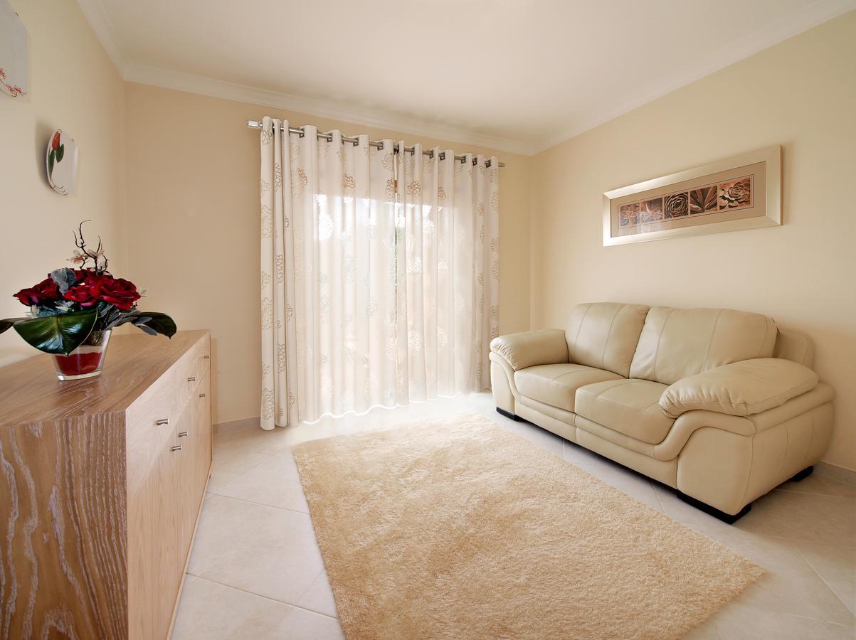 Oasis Parque Country Club Hotel Portimao Bagian luar foto