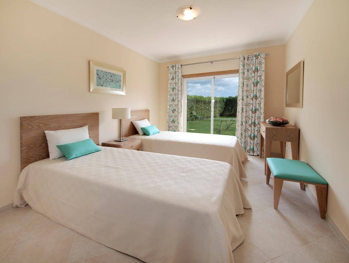 Oasis Parque Country Club Hotel Portimao Bagian luar foto